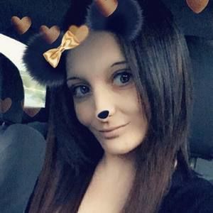 Meet your Posher, Elise